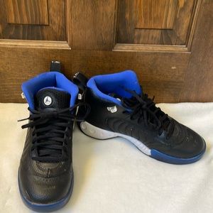 Air Jordan Jumpman Pro Black and Blue size 5.5Y
